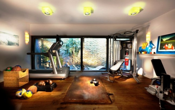 Оформление спортивного уголка в квартиру: 70+ функциональных идей для небольших комнат