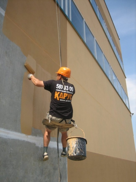Резиновая краска по бетону: оптимальное решение для оформления фасада, кровли и бассейна