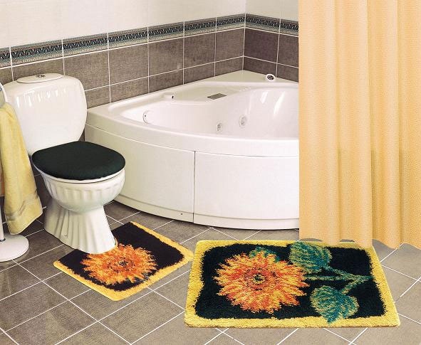 Оригинальный коврик в дизайнерском стиле для ванной комнаты 