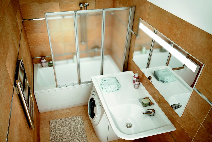 Фото дизайна для маленькой ванной комнаты с красивым сочетанием белого и коричневого цветов 