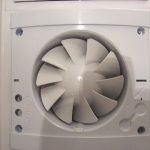 круглый вытяжной вентилятор для ванной комнаты примеры